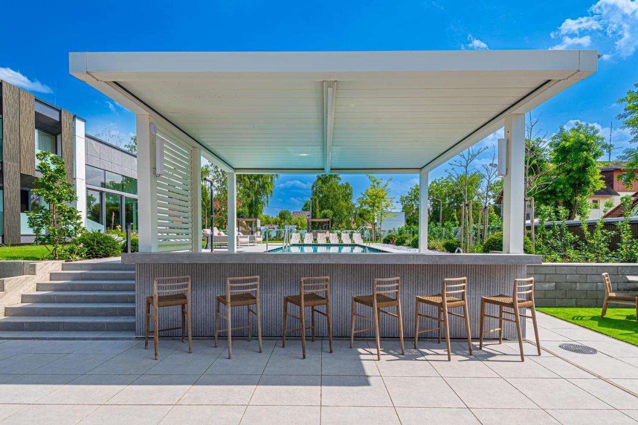 שיופוק Reed Luxury Hotel By Balaton מראה חיצוני תמונה