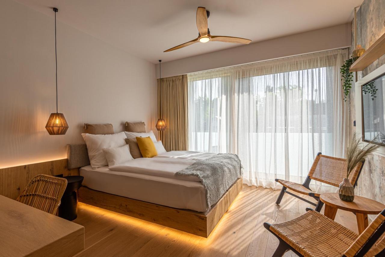 שיופוק Reed Luxury Hotel By Balaton מראה חיצוני תמונה