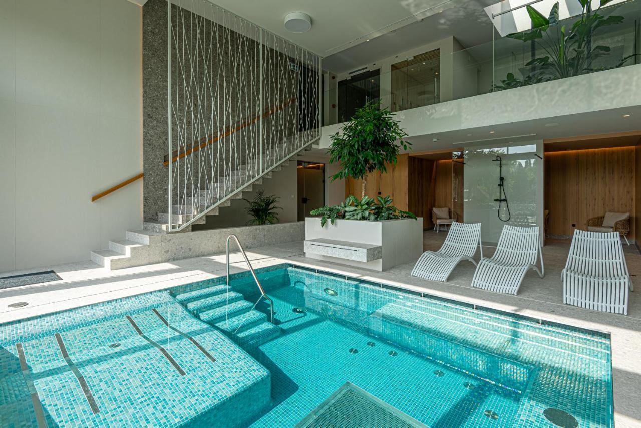 שיופוק Reed Luxury Hotel By Balaton מראה חיצוני תמונה