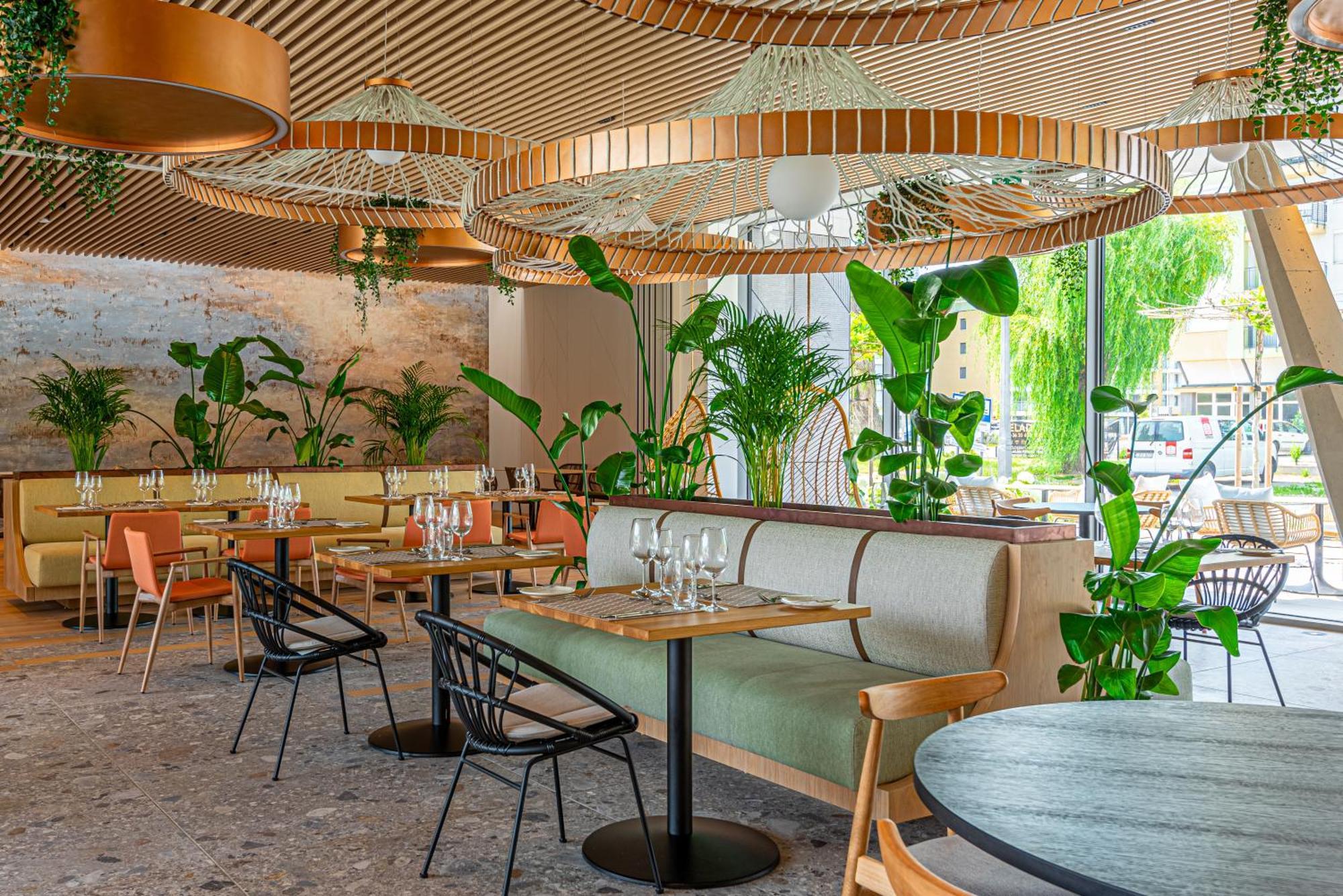 שיופוק Reed Luxury Hotel By Balaton מראה חיצוני תמונה
